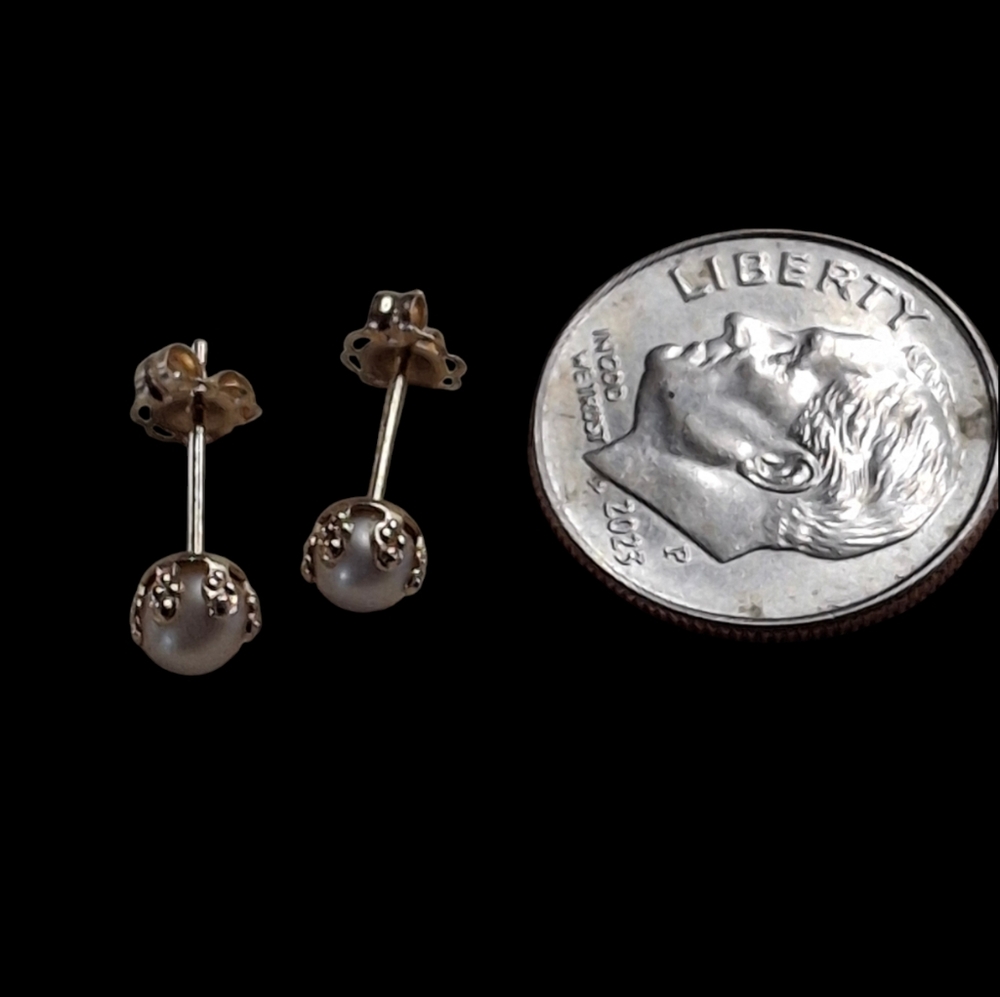Vintage Diminutive 14k 585 Yellow Gold & Pearl Stud Earrings - Picture 10 of 14